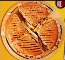 ماريا شاورما