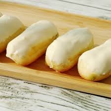 White Chocolate Eclair