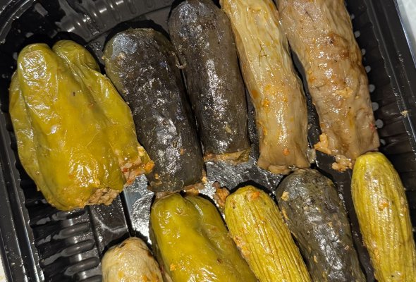 طبق محشي مشكل ٢/١ كيلو
