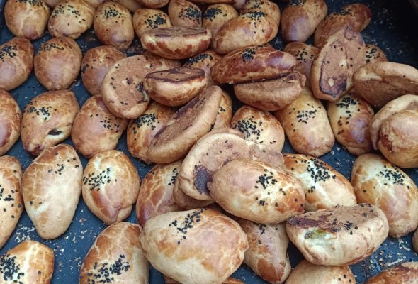 بوريك حشو جبنه وزيتون