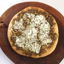 منقوشة تشيش موتزاريلا