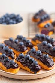 Blueberry Eclair